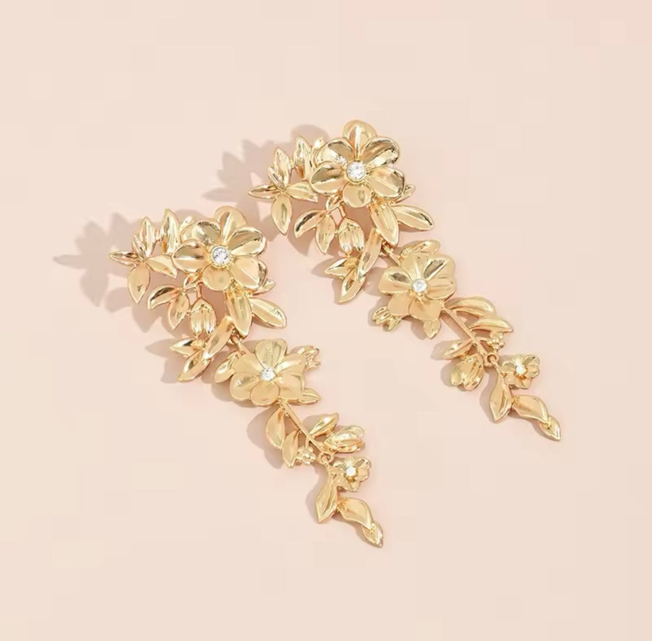 Flower Earrings - Gold