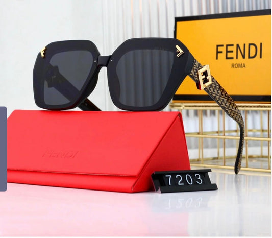 Fndi Sunglasses FF - Black